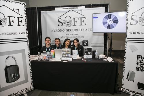 JWP VEI-YBS-BOOTHS-Javits-041923-9244