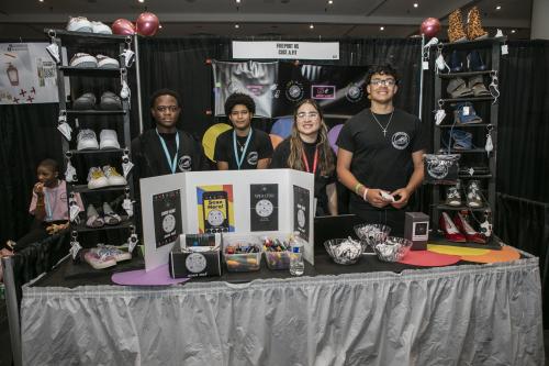 JWP VEI-YBS-BOOTHS-Javits-041923-9310