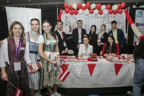 JWP VEI-YBS-BOOTHS-Javits-041923-9315